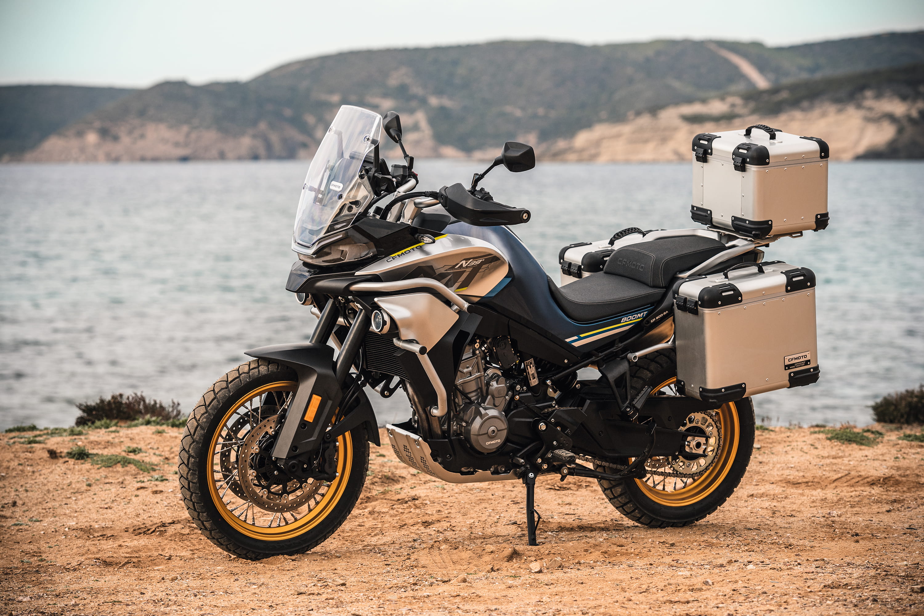 800MT TOURING (ÇANTALI)